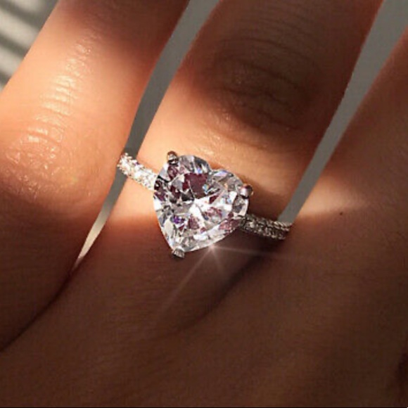 NEW Elegant Heart 925 Sterling Silver Ring - Picture 2 of 7